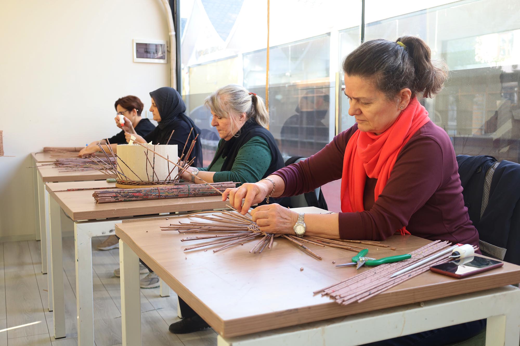 SAMEK’ler vatandaşla buluşacak: El sanatlarından ebruya birçok farklı branş