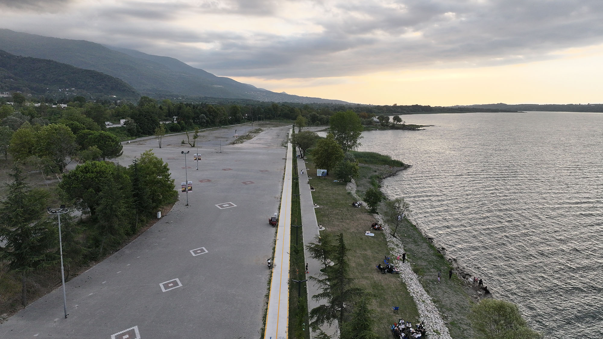 Sapanca Park bölgenin ışıltısı, parlayan yıldızı oldu: Her gün binlerce kişiyi ağırlıyor…