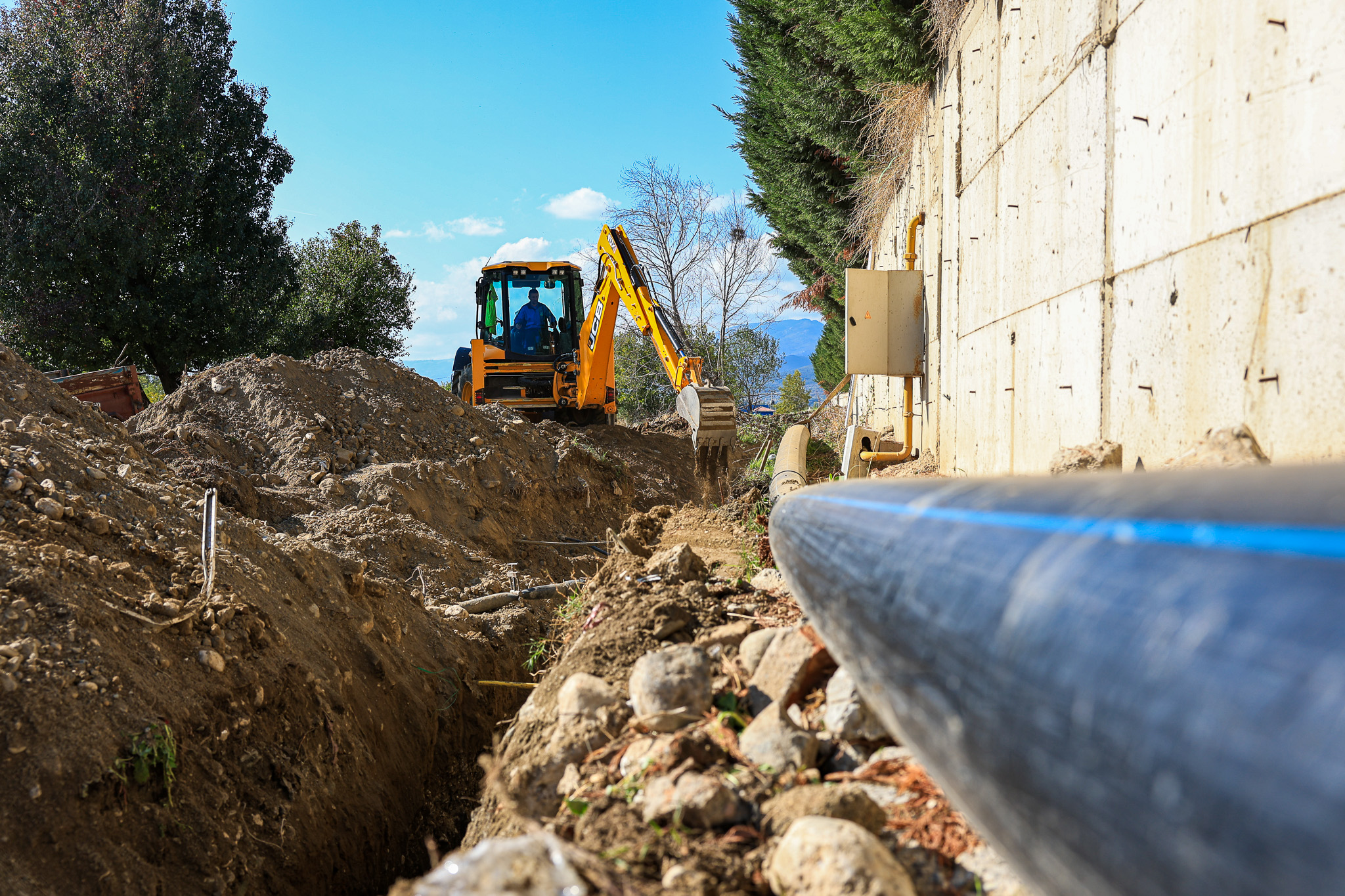 Geyve’de içme suyu iletim kapasitesi iki katına çıkarıldı
