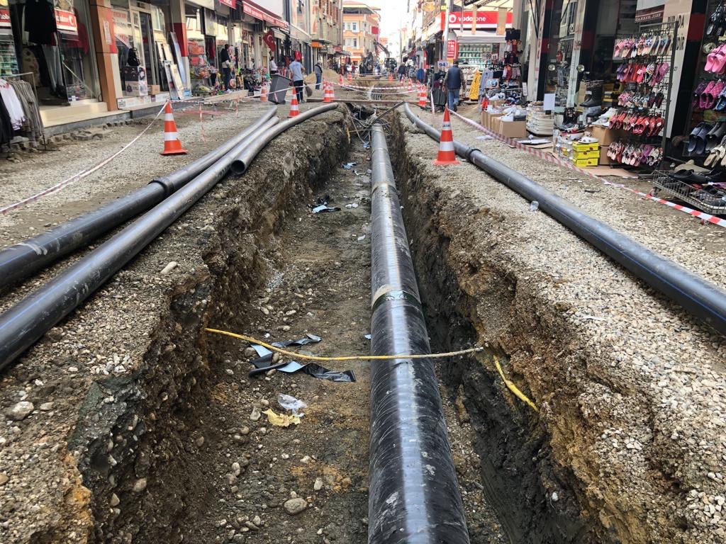 Büyükşehir güçlü altyapı ağını genişletmeye devam ediyor