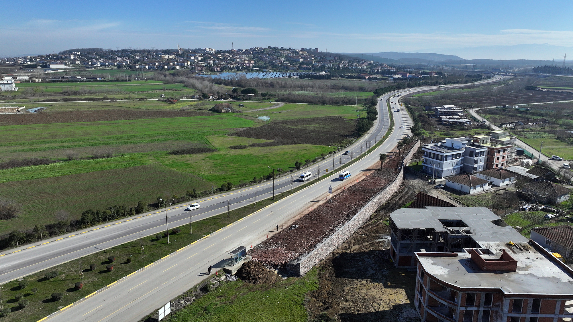 Metrobüs hattına 11 istasyon, 22 durak: Yapımı için ihaleye çıkılıyor