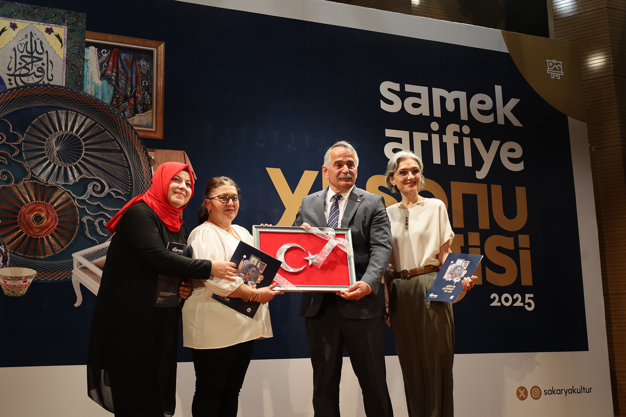 Arifiye SAMEK’te yılsonu heyecanı: Sanat ve emek bu sergide buluştu