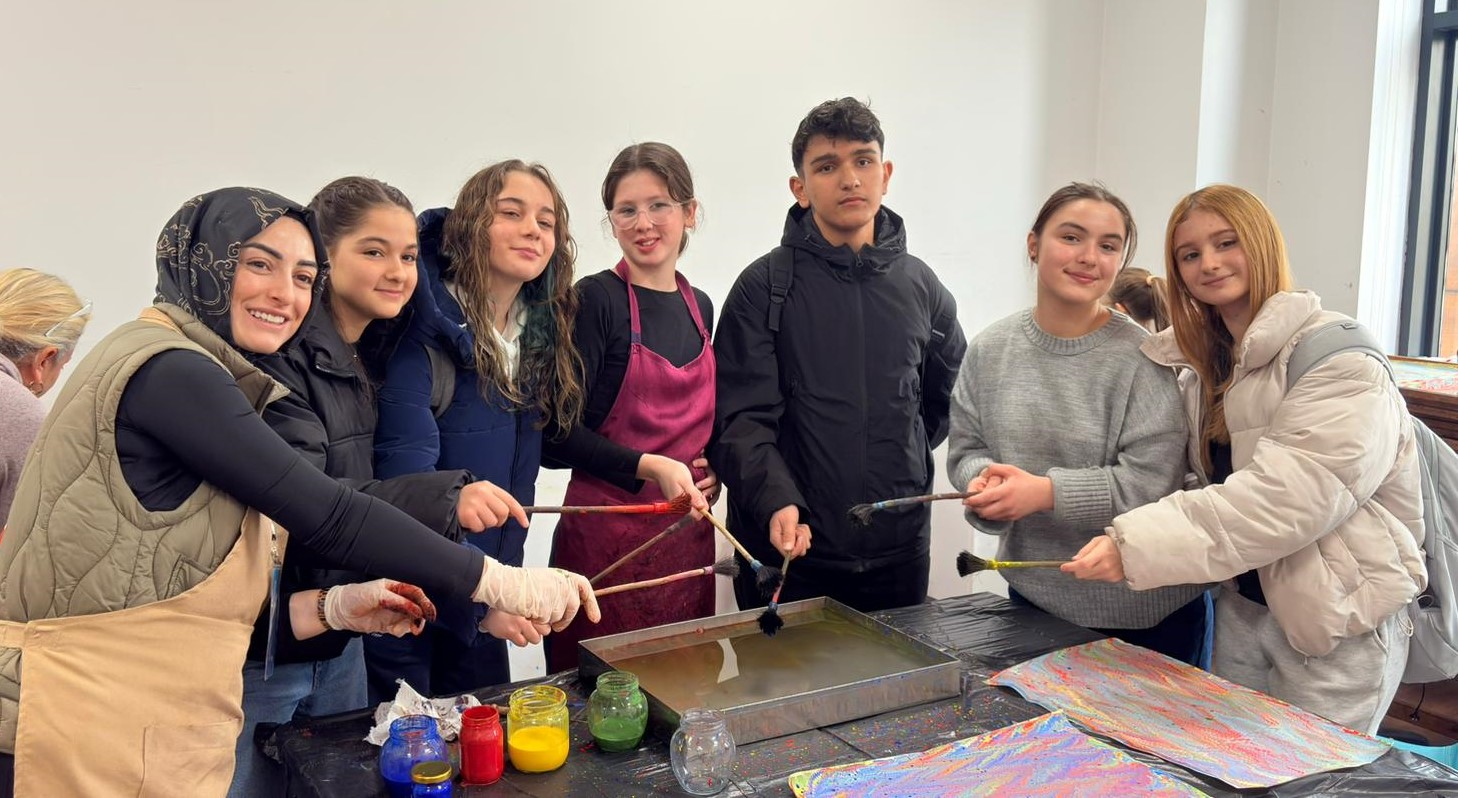 Anne, çocuk ve sanat üçlemesiyle unutulmaz ara tatil