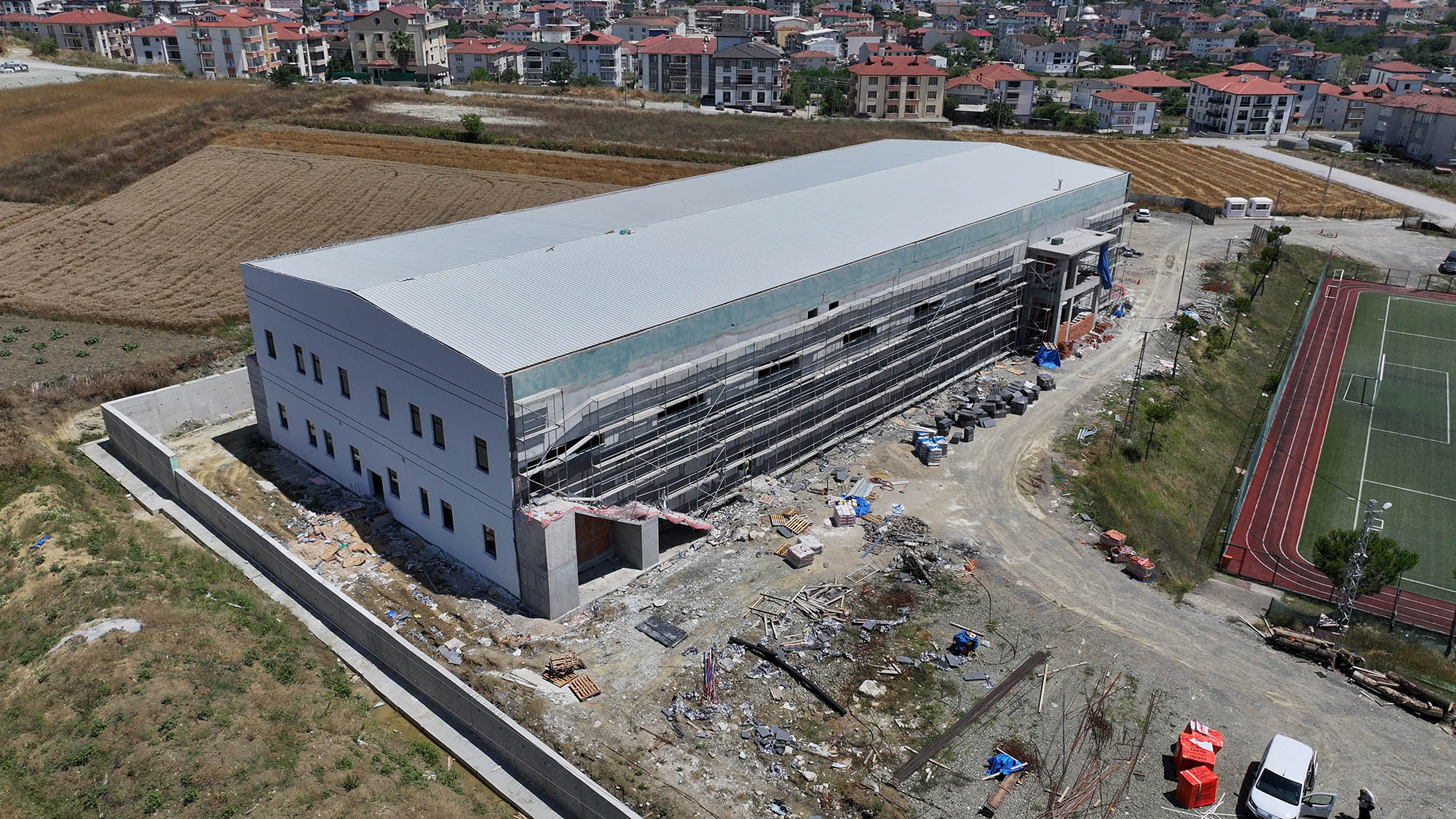 Sporda yatırım seferberliği ile Sakarya geleceğin yıldızlarını yetiştirecek: Spor salonlarında son durumu Yusuf Alemdar paylaştı 