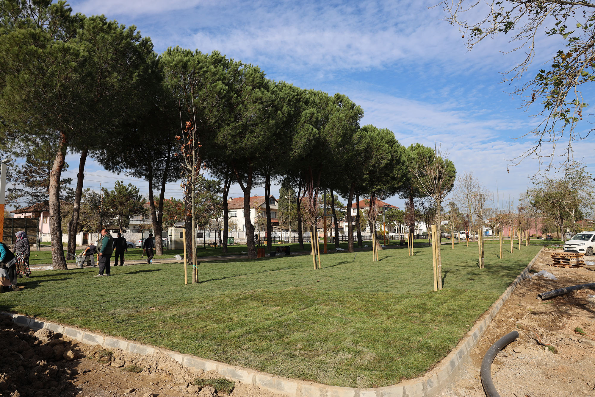  “Söğütlü Ritim Park’ta çalışmalar yüzde 80 seviyelerine ulaştı”