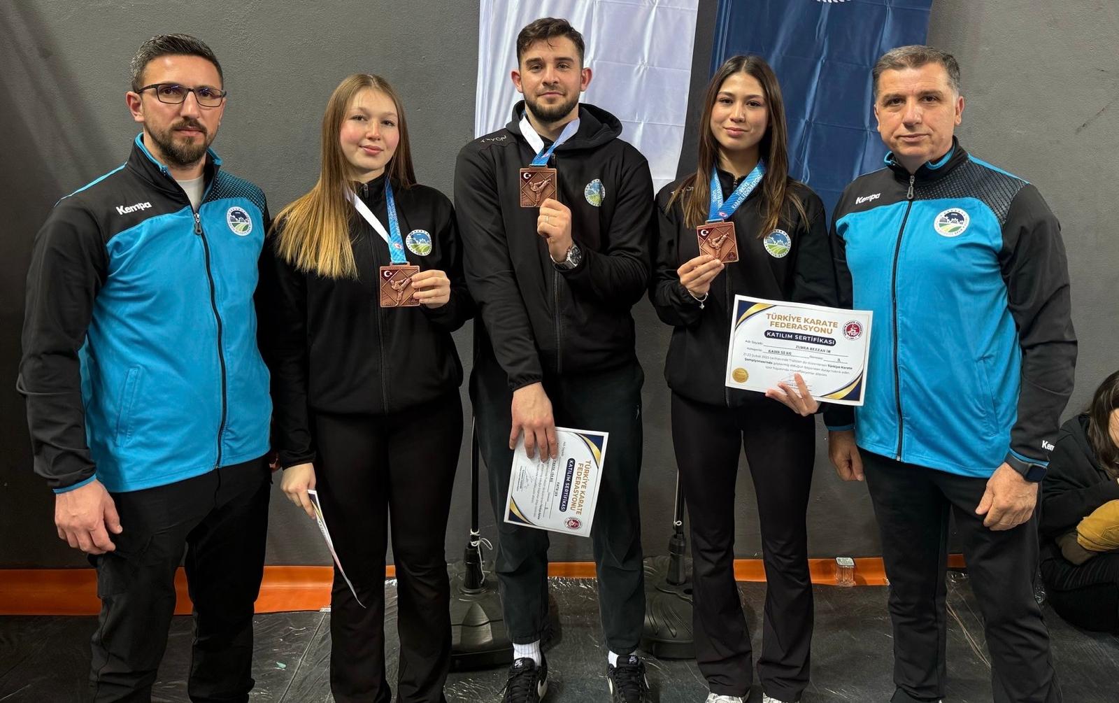 Trabzon’dan dönen Büyükşehir sporcuları Milli Takım biletini aldı