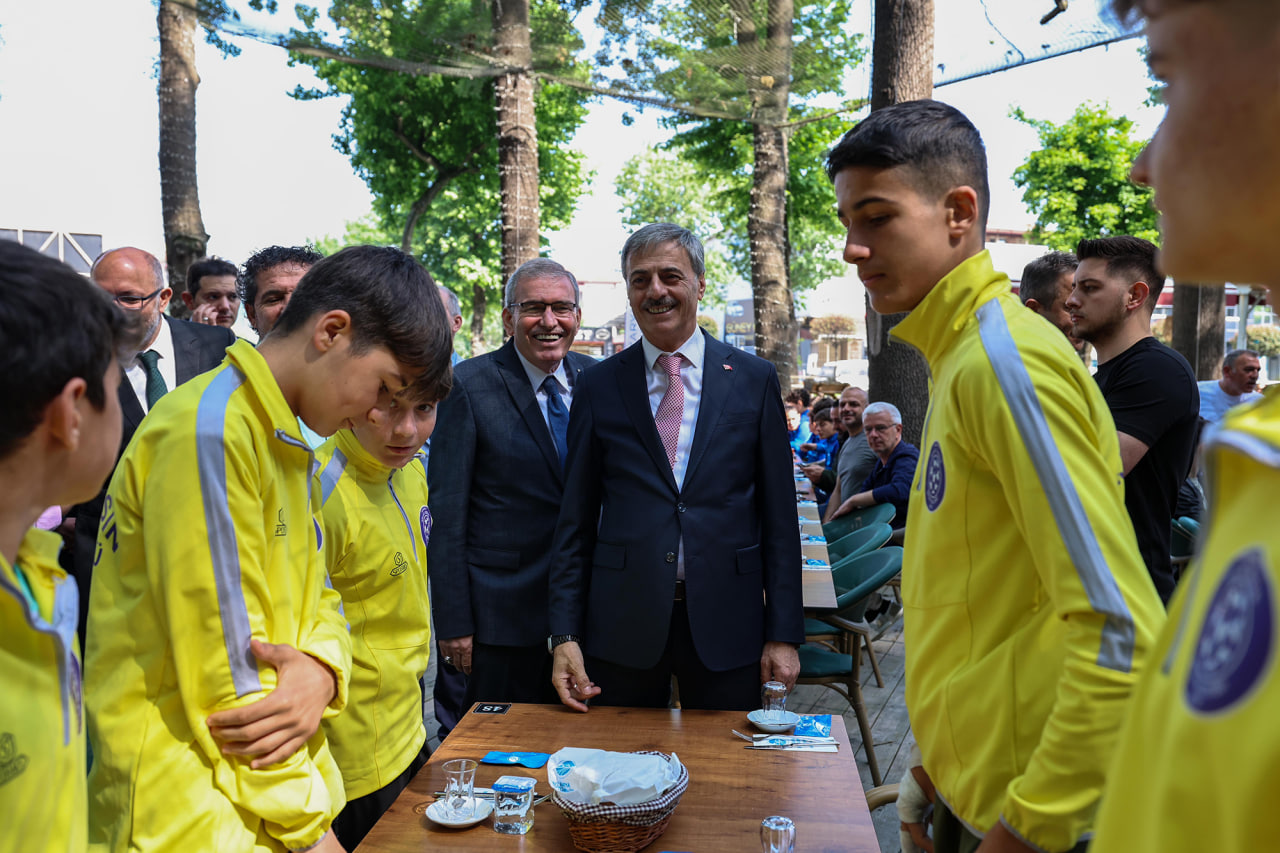 “Sakarya’ya sporcu yetiştiren kimliğini yeniden kazandıracağız”