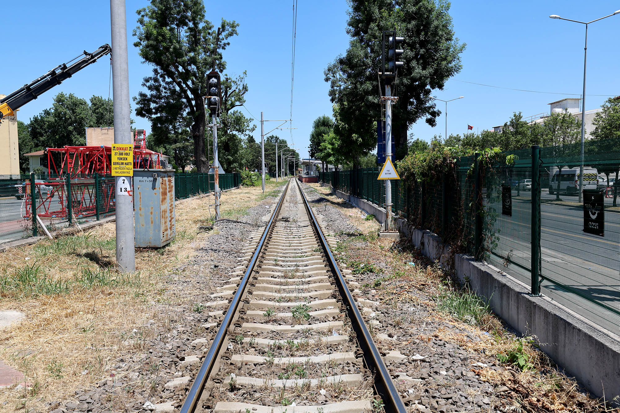 Sakarya’da tarihi gün: Dev vinçlerin kurulumu başladı 