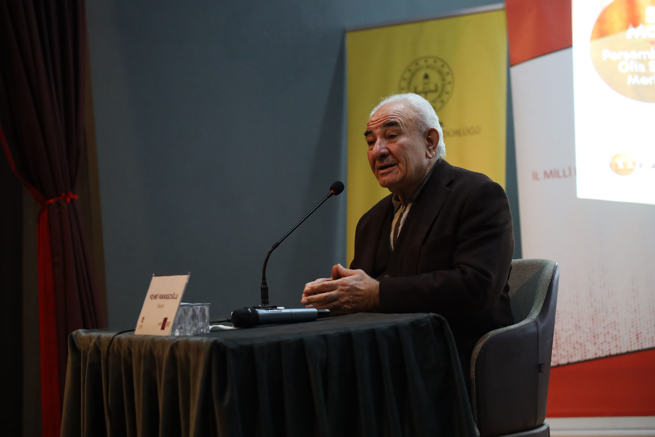 Vehbi Vakkasoğlu OSM’de Çanakkale’yi anlattı