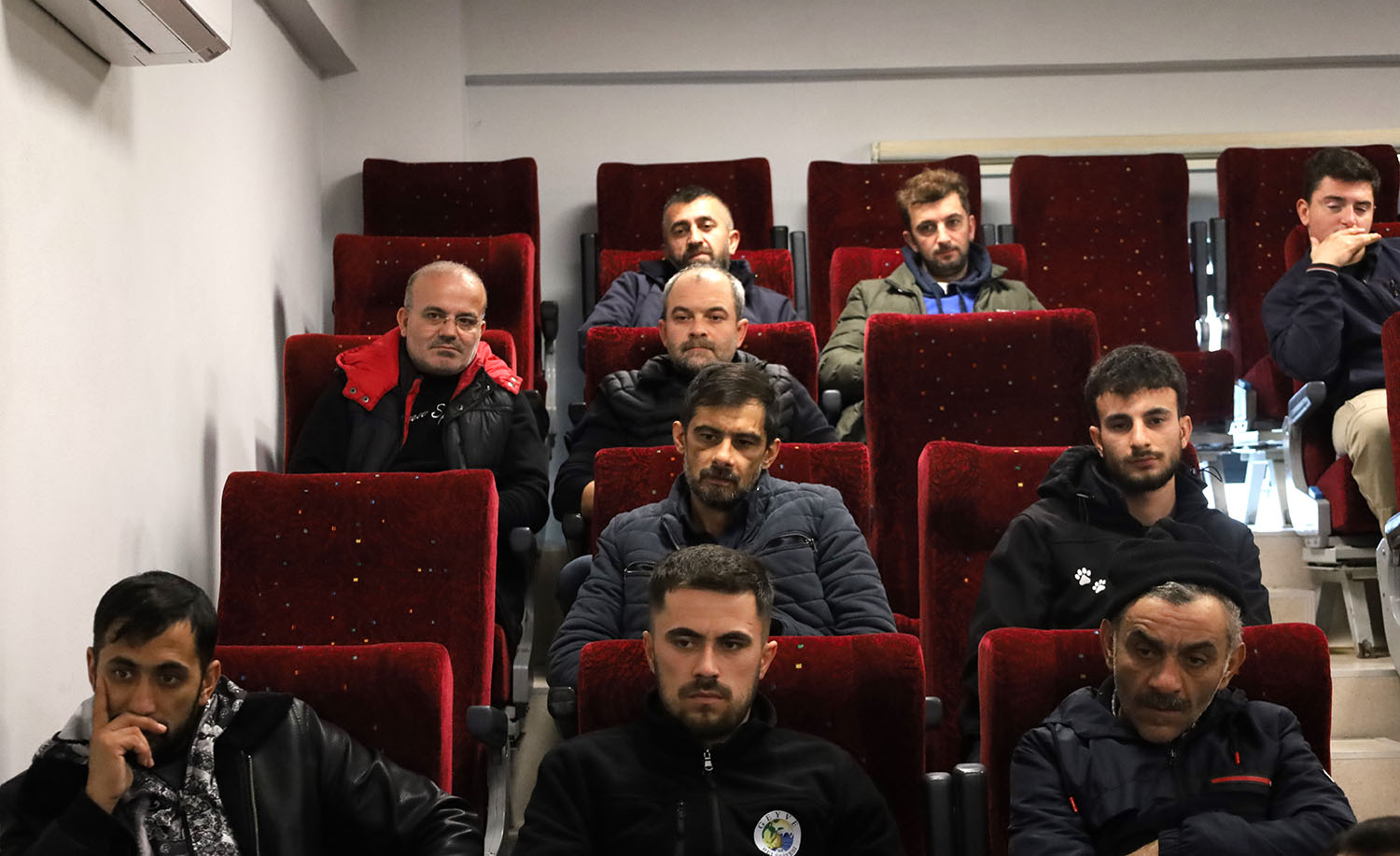 Büyükşehir’den sokak hayvanları için güvenli müdahale eğitimi 