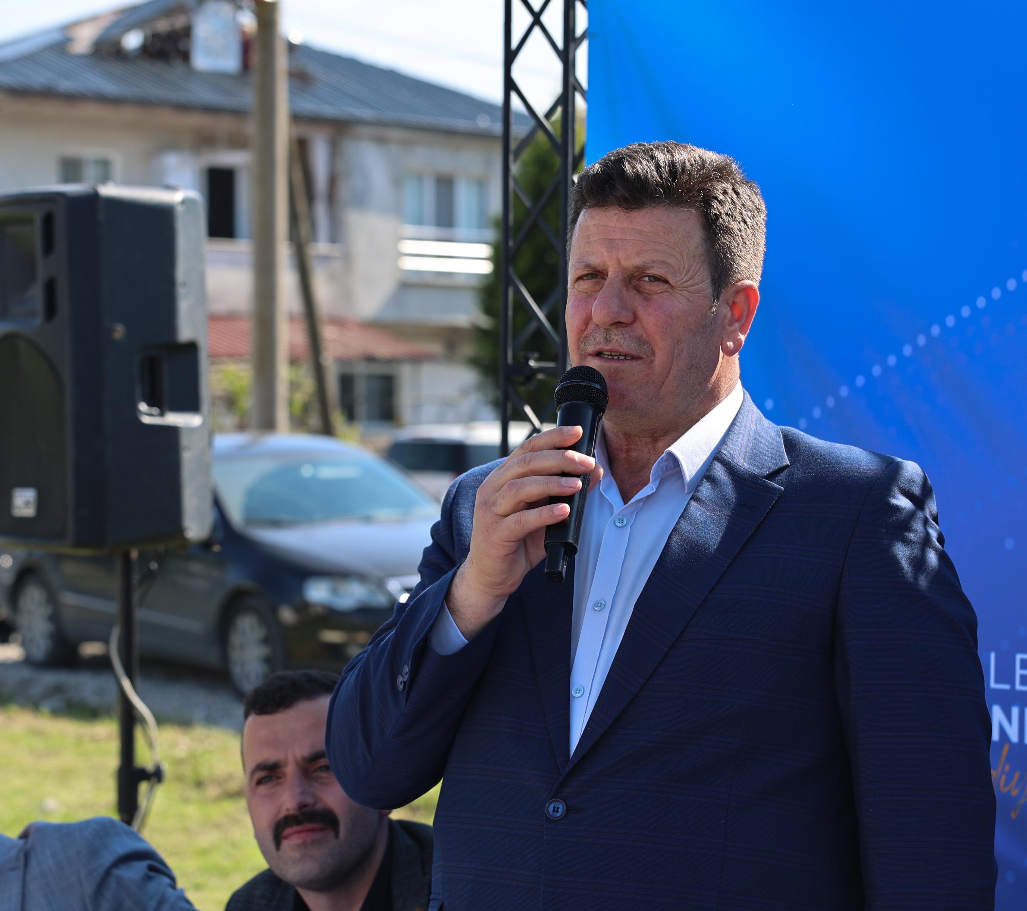 “Türkiye Yüzyılı hedefleriyle Akyazı’yı geleceğe hazırlıyoruz”