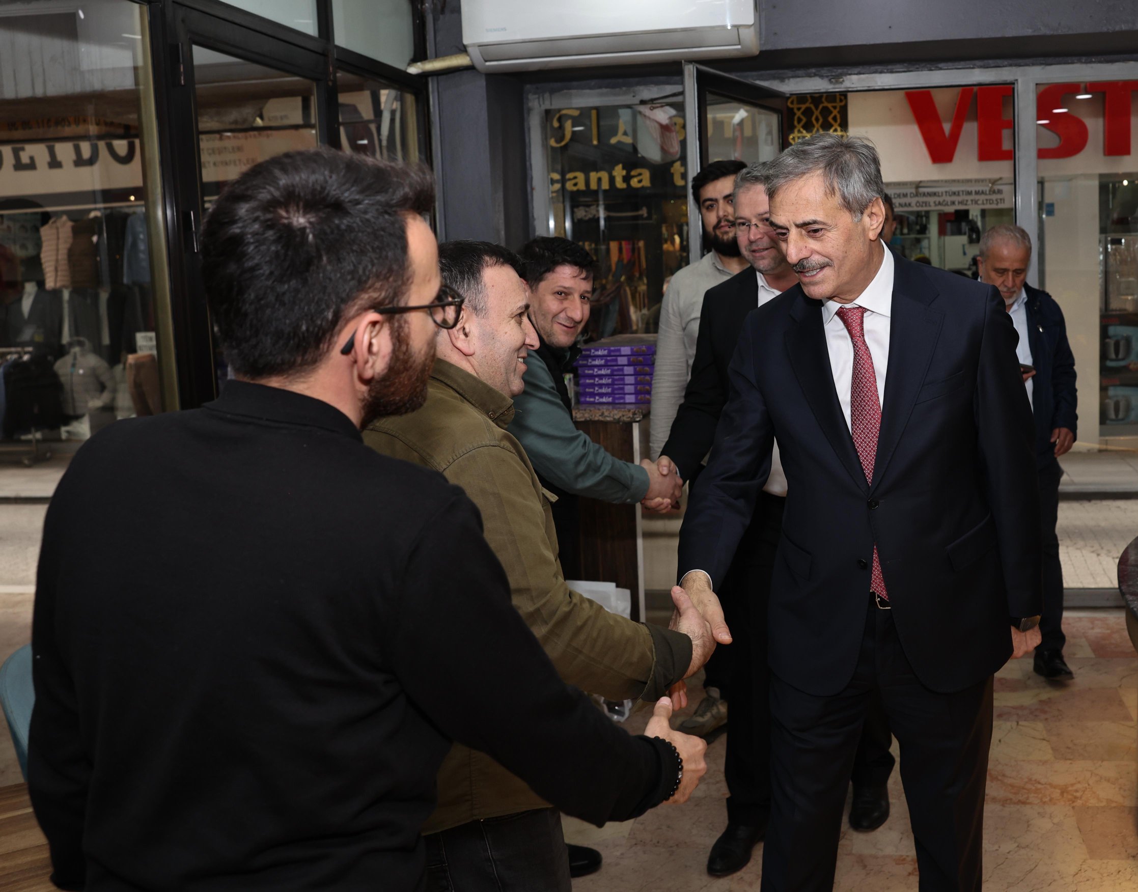 “Geyve için güzel yarınları birlikte inşa edeceğiz”