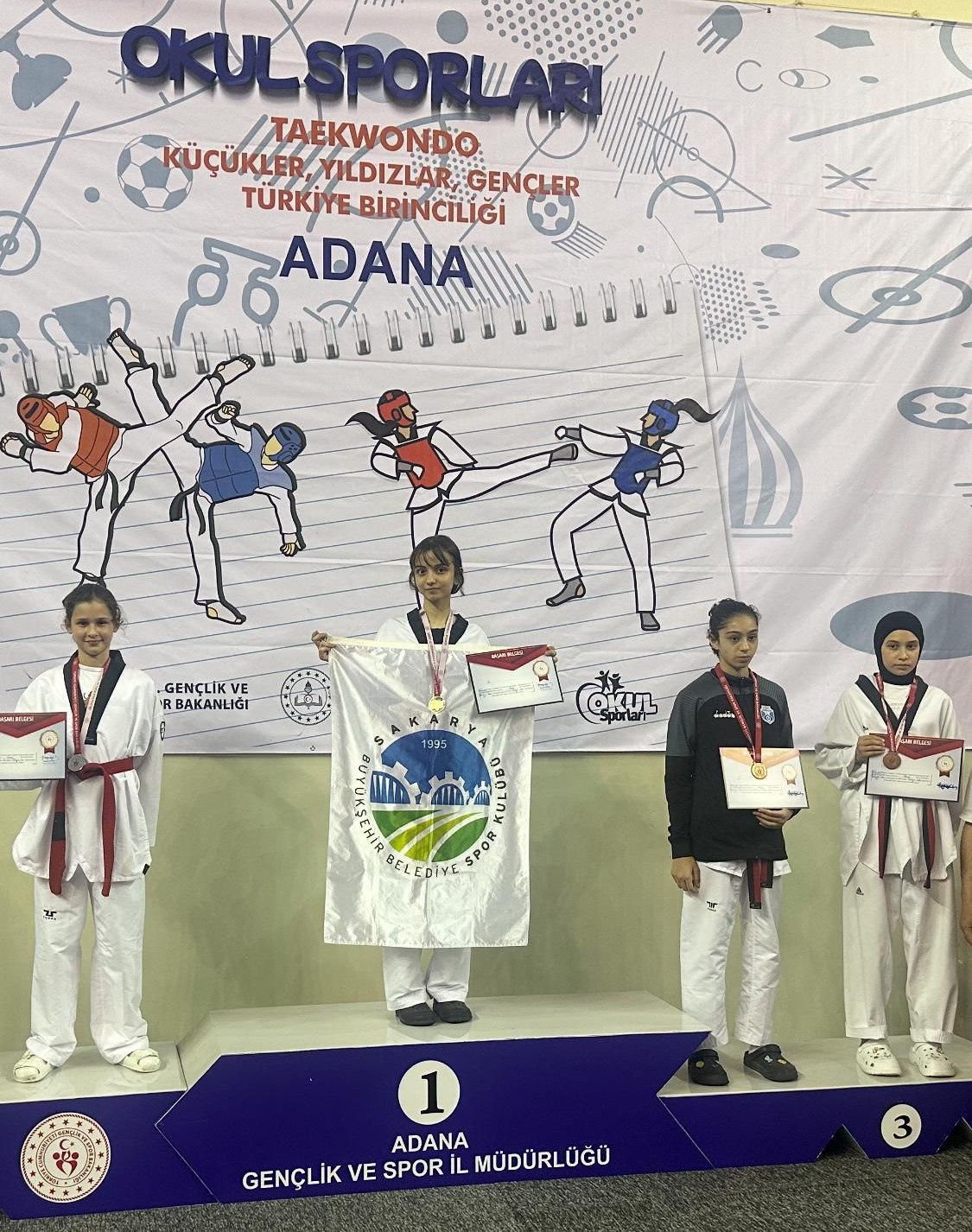 Sakarya’nın gururu Ecrin Yılmaz Türkiye şampiyonu oldu