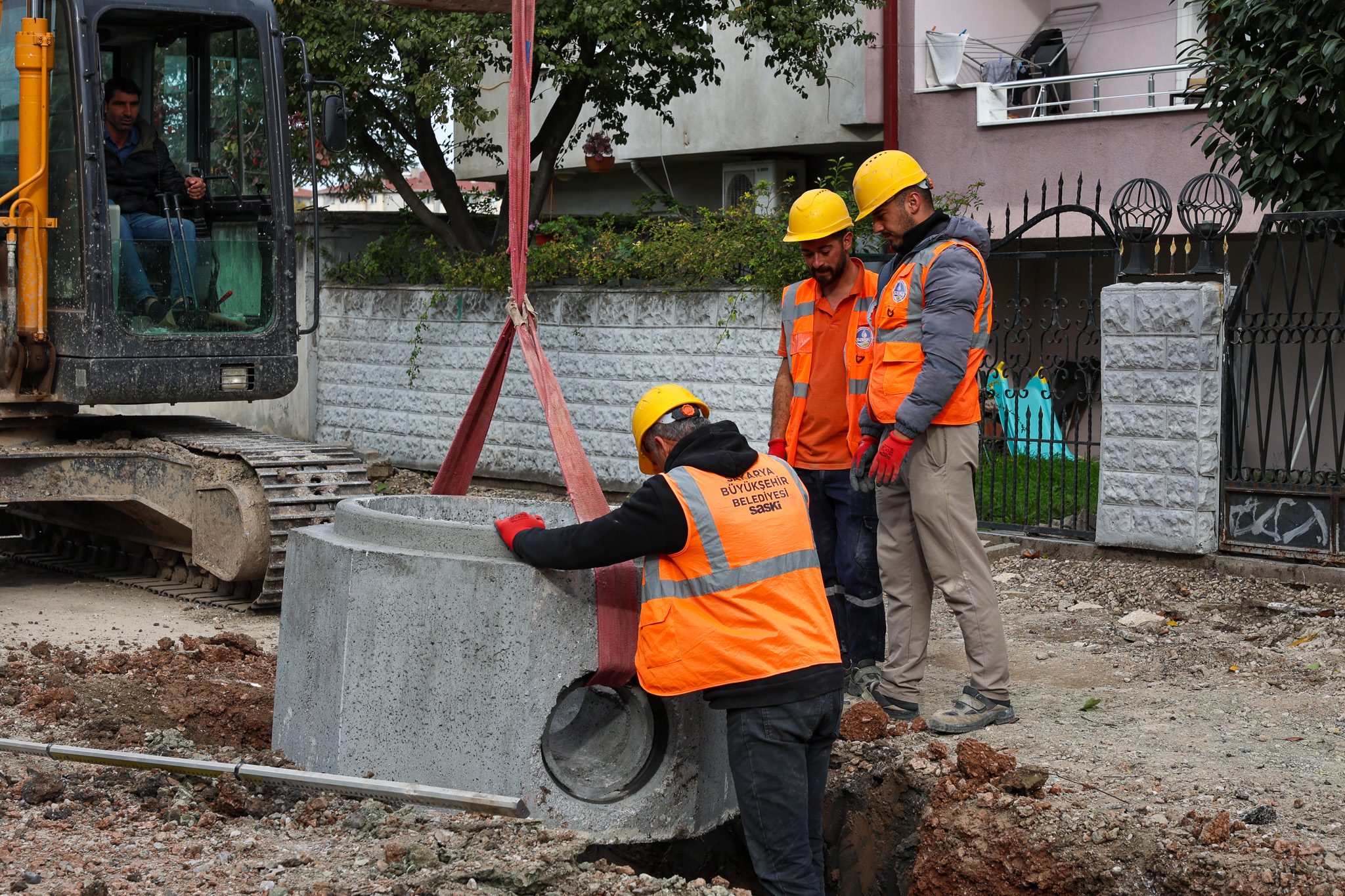 Güllük Mahallesi’nin altyapısı yoğun yağışlara karşı güvenli hale geliyor