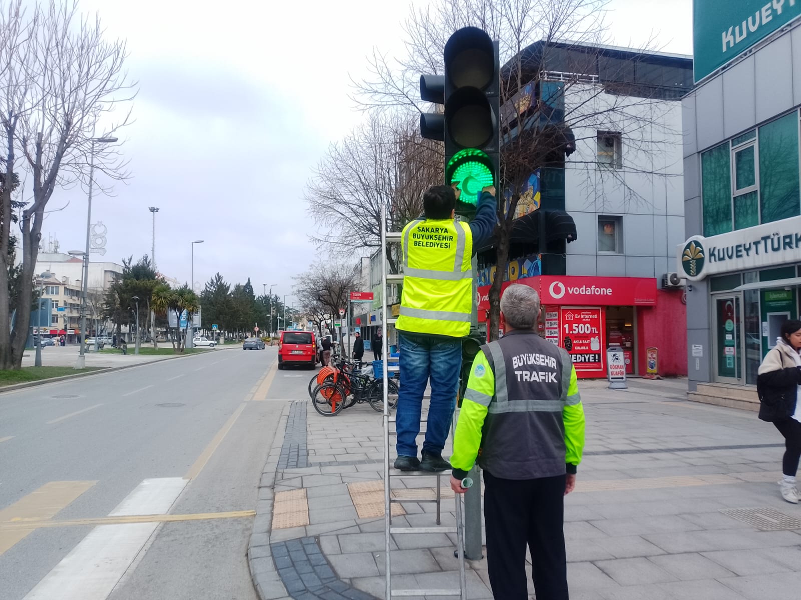 Trafik ışıklarında Yeşilay farkındalığı