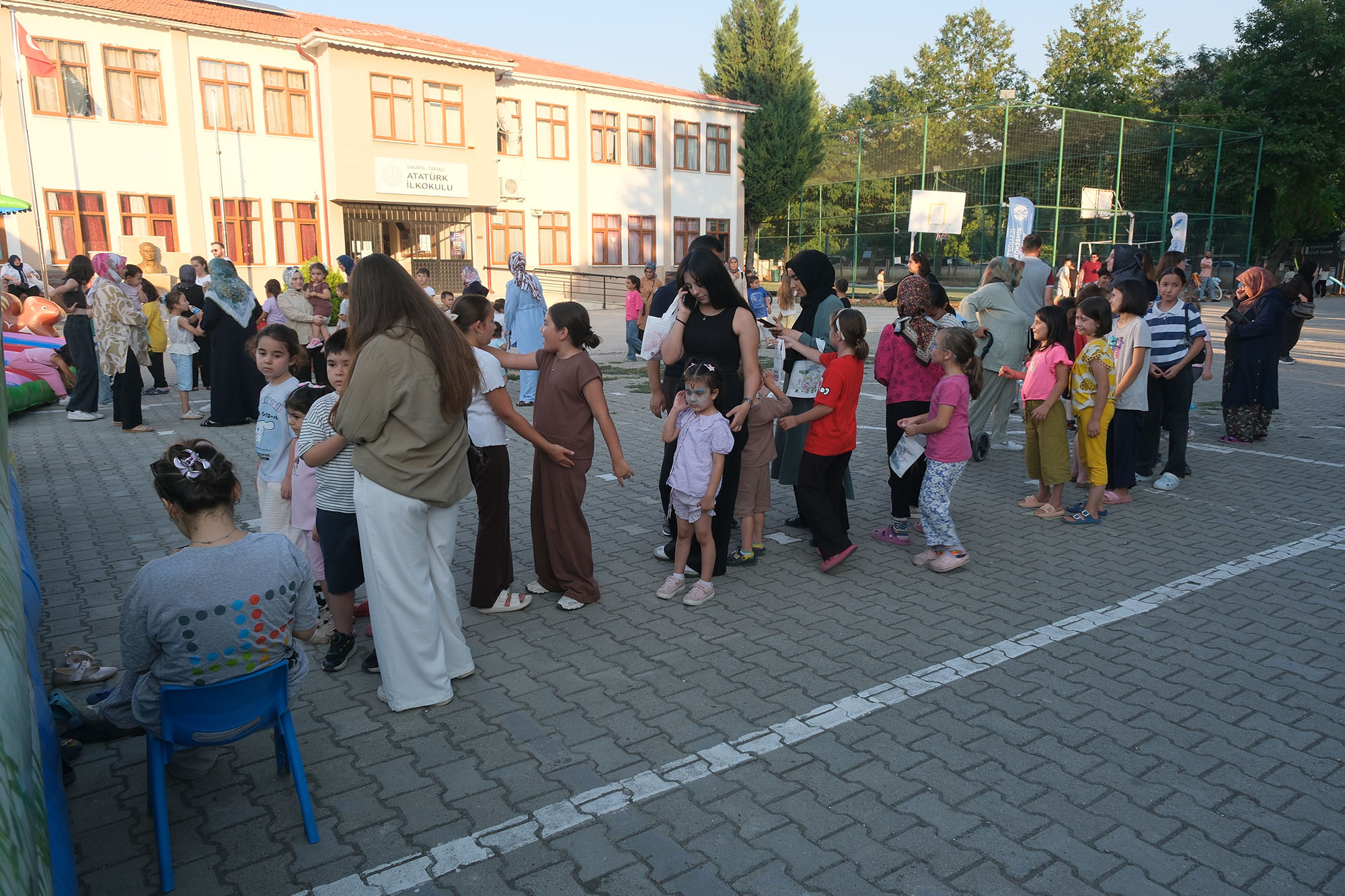Gezgin Çocuk Atölyesi Taraklı’da çocuklarla buluştu