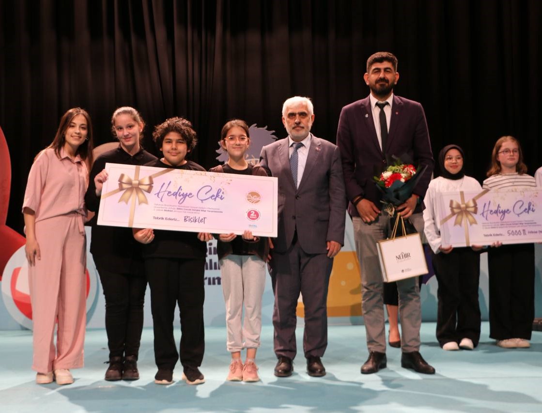 Bilim çocukları ödüllerine kavuştu