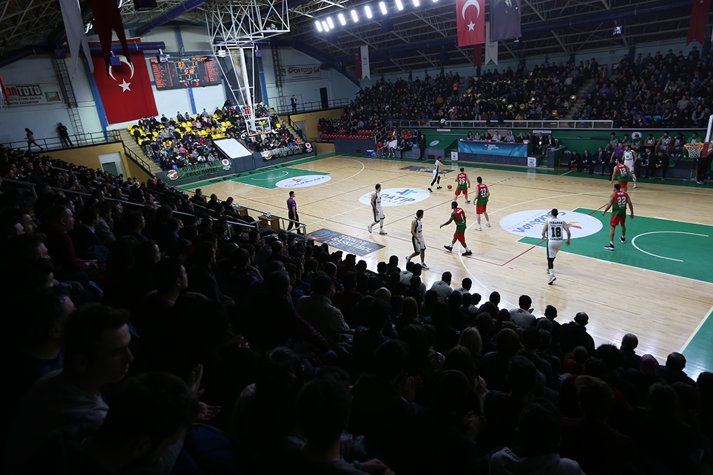 Büyükşehir liderliğini sürdürdü