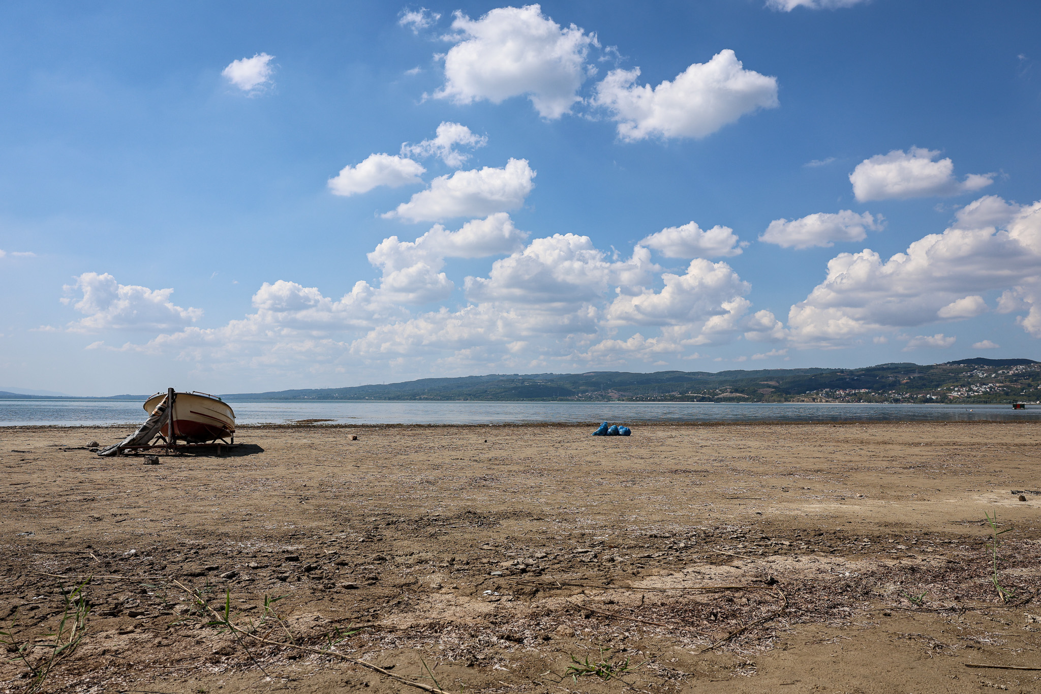 Göl havzasında bulunan kıyılar için SASKİ uyarıda bulundu