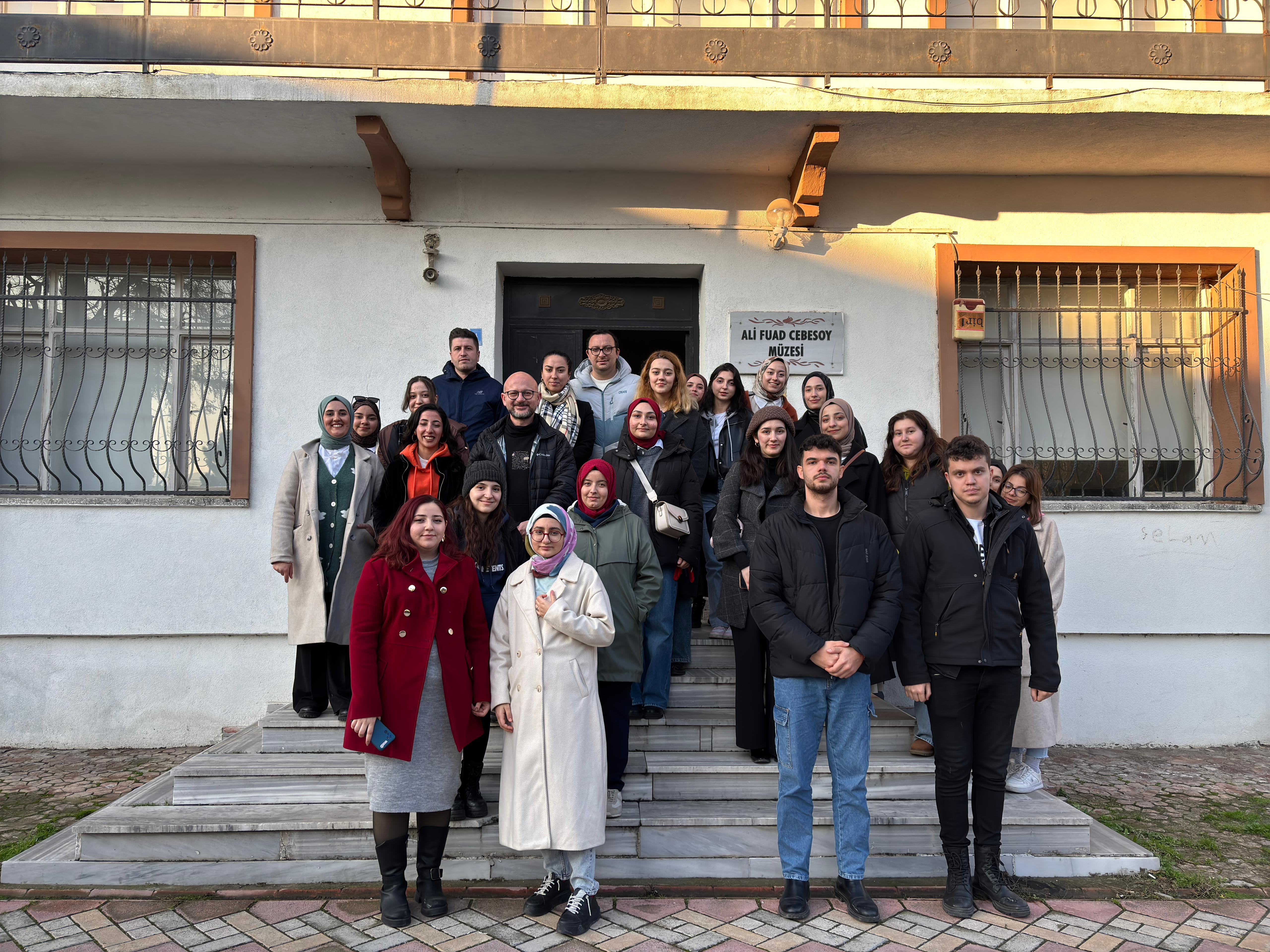 Tarihi yapıları ve güzellikleriyle Sakarya’ya hayran kaldılar