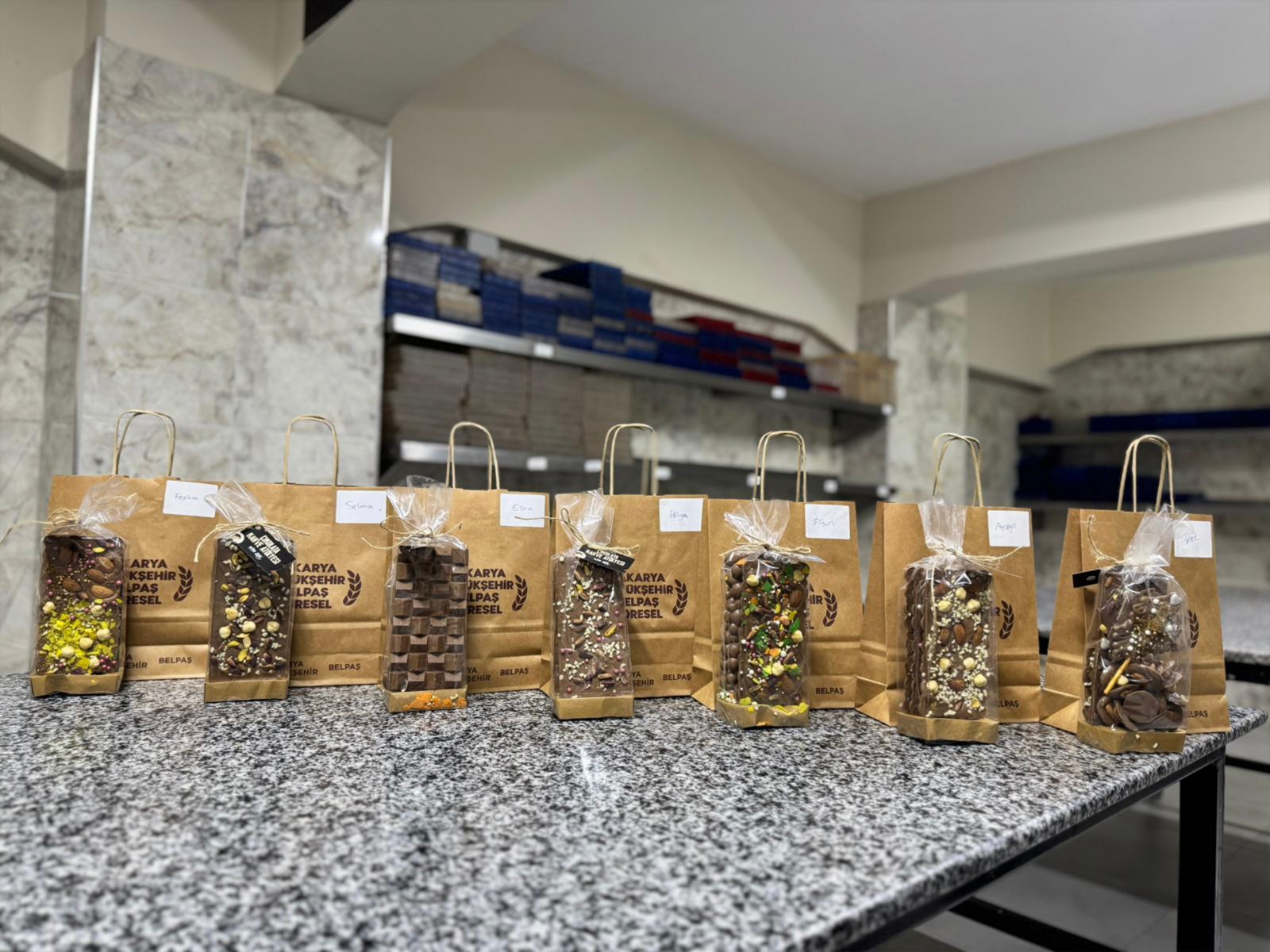 Büyükşehir’in kadınlara yönelik çikolata ve kahve atölyesi tamamlandı