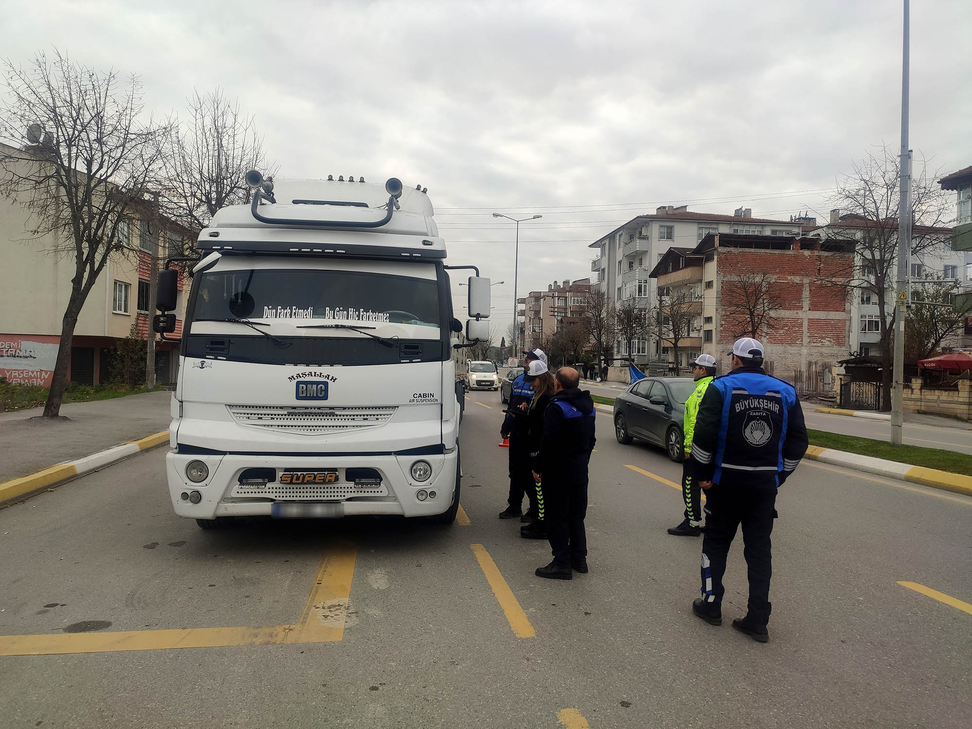 Büyükşehir’den şehir merkezinde ‘ağır tonajlı’ denetimi