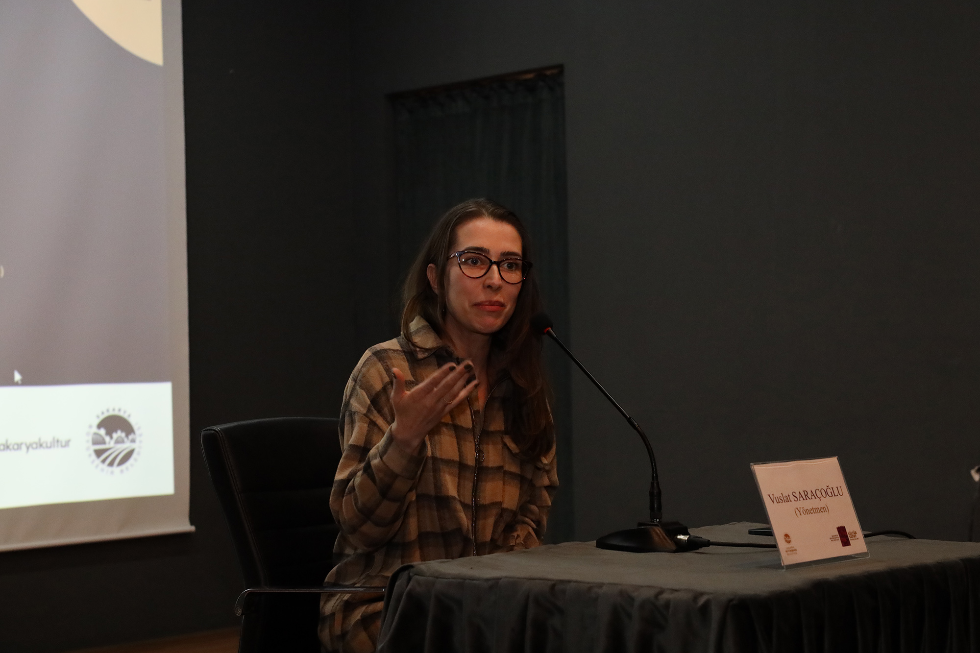 “Bildiğin Gibi Değil” OSM’de izlendi: Hafıza ve kardeşlik üzerine bir film