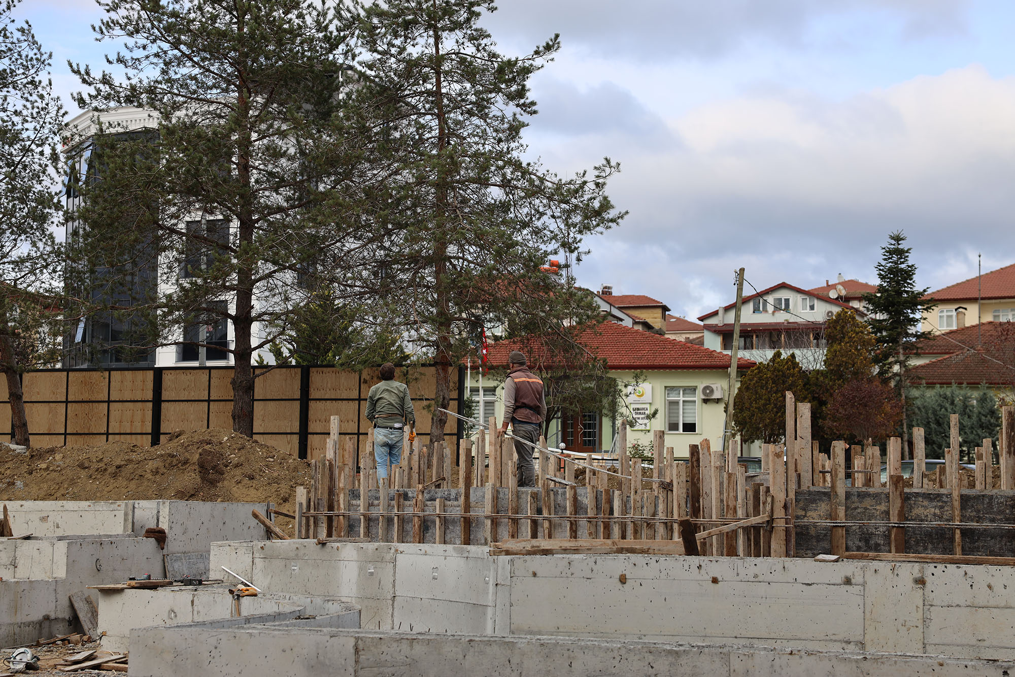 Kaynarca Aziz Duran Parkı’nda çalışmalar başladı