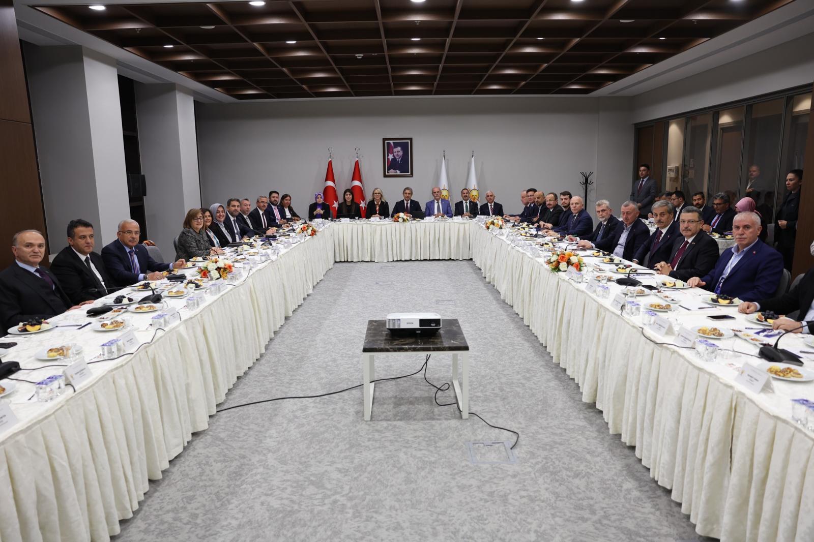  “Memleketimize hizmet yolunda gücümüzü beraberliğimizden alıyoruz”