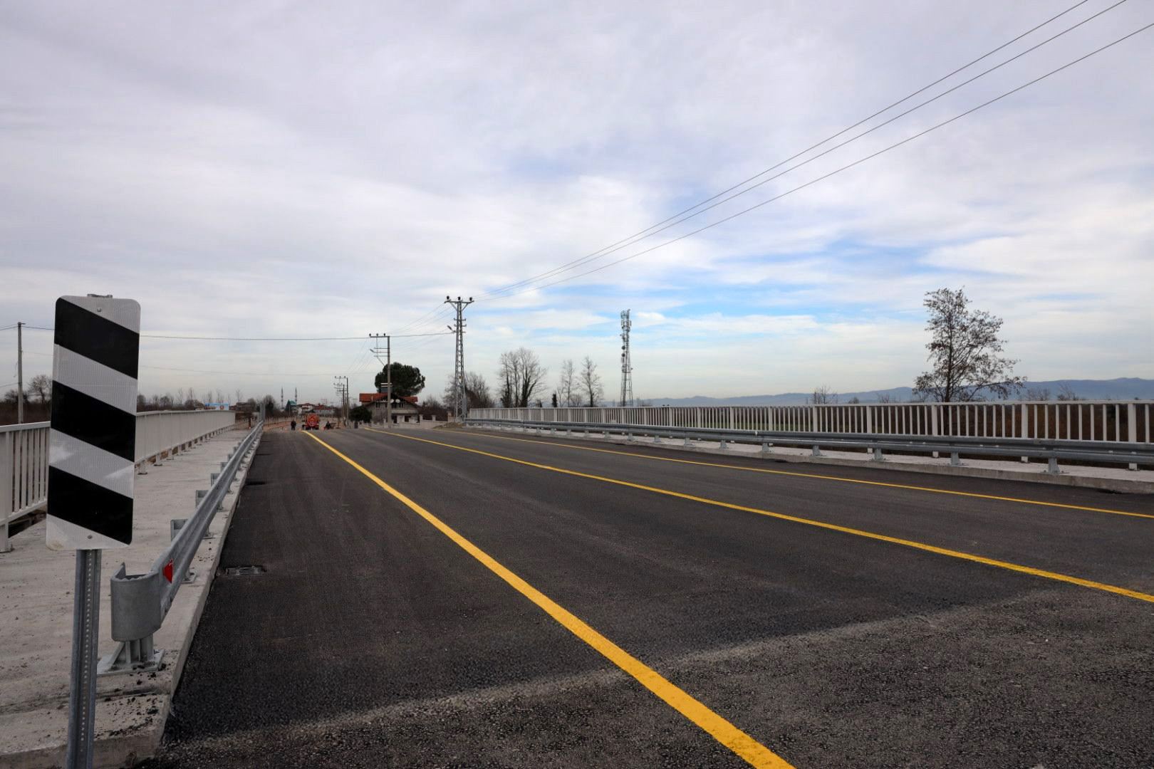 Karapürçek Mesudiye Köprüsü yenilenen yüzüyle hizmete başladı