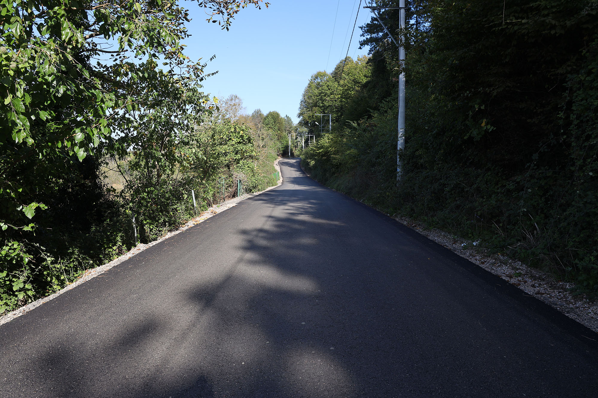 Sapanca Hacımercan’da yollar sıcak asfaltla buluştu