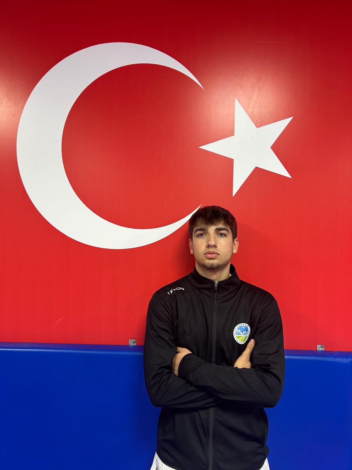 Sakarya’nın gururu 12 sporcu Türkiye’nin en büyük turnuvasında ay yıldızı dalgalandıracak