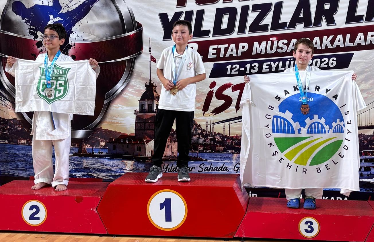 Büyükşehir sporcularından farklı branşlarda gururlandıran başarı