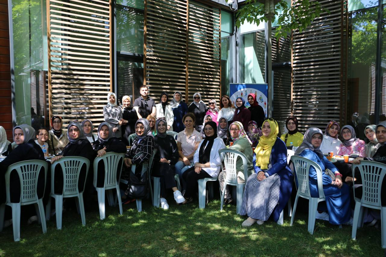 SGM’de işaret diliyle kalpten kalbe köprüler kurdular