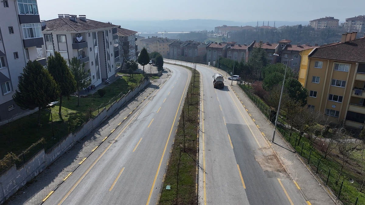 Büyükşehir ‘yeşil’ dokunuşla şehrin çehresini değiştiriyor