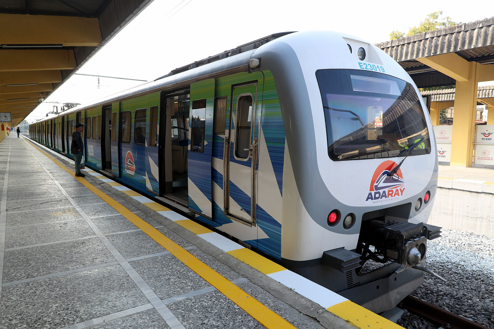 “Aynı anda her alanda yatırım ve hizmeti şehrimizle buluşturuyoruz”