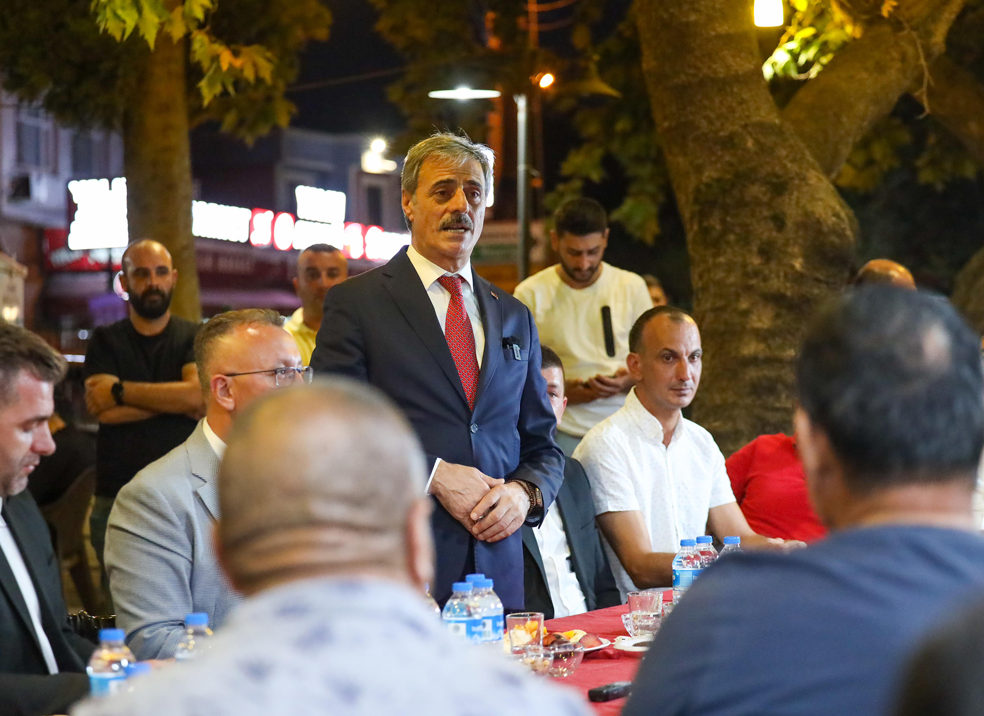 “İnsan merkezli, hizmet odaklı belediyecilik anlayışıyla şehrimizin tamamı için çalışıyoruz”