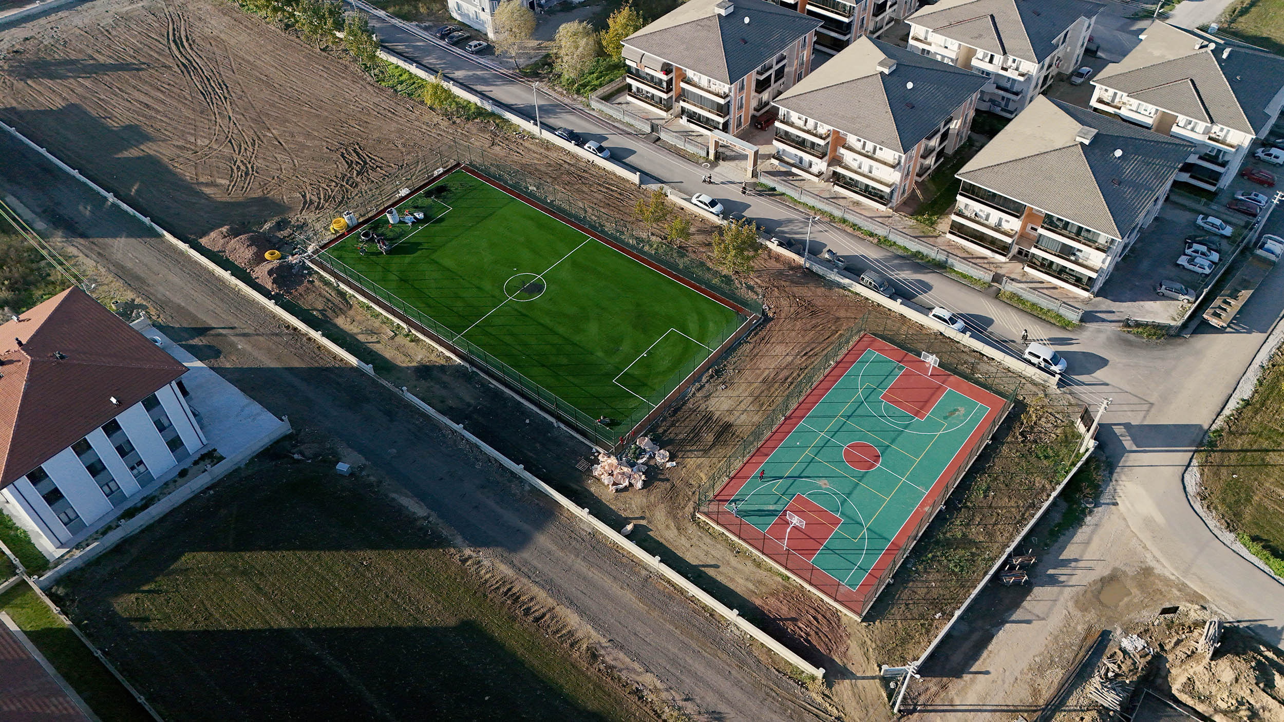 Erenler ve Arifiye’nin sosyal yaşamı tesisleşmeyle değişecek: Projelerde son durum
