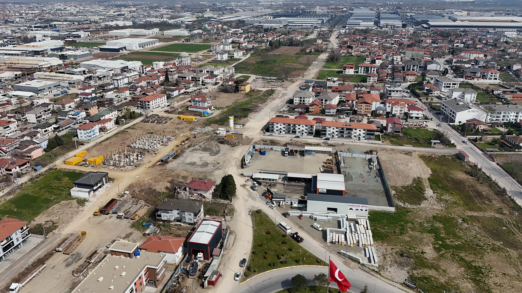 Başkan Alemdar’dan Arifiye’ye ‘prestij cadde’ açıklaması: “Bayramdan sonra başlıyoruz”