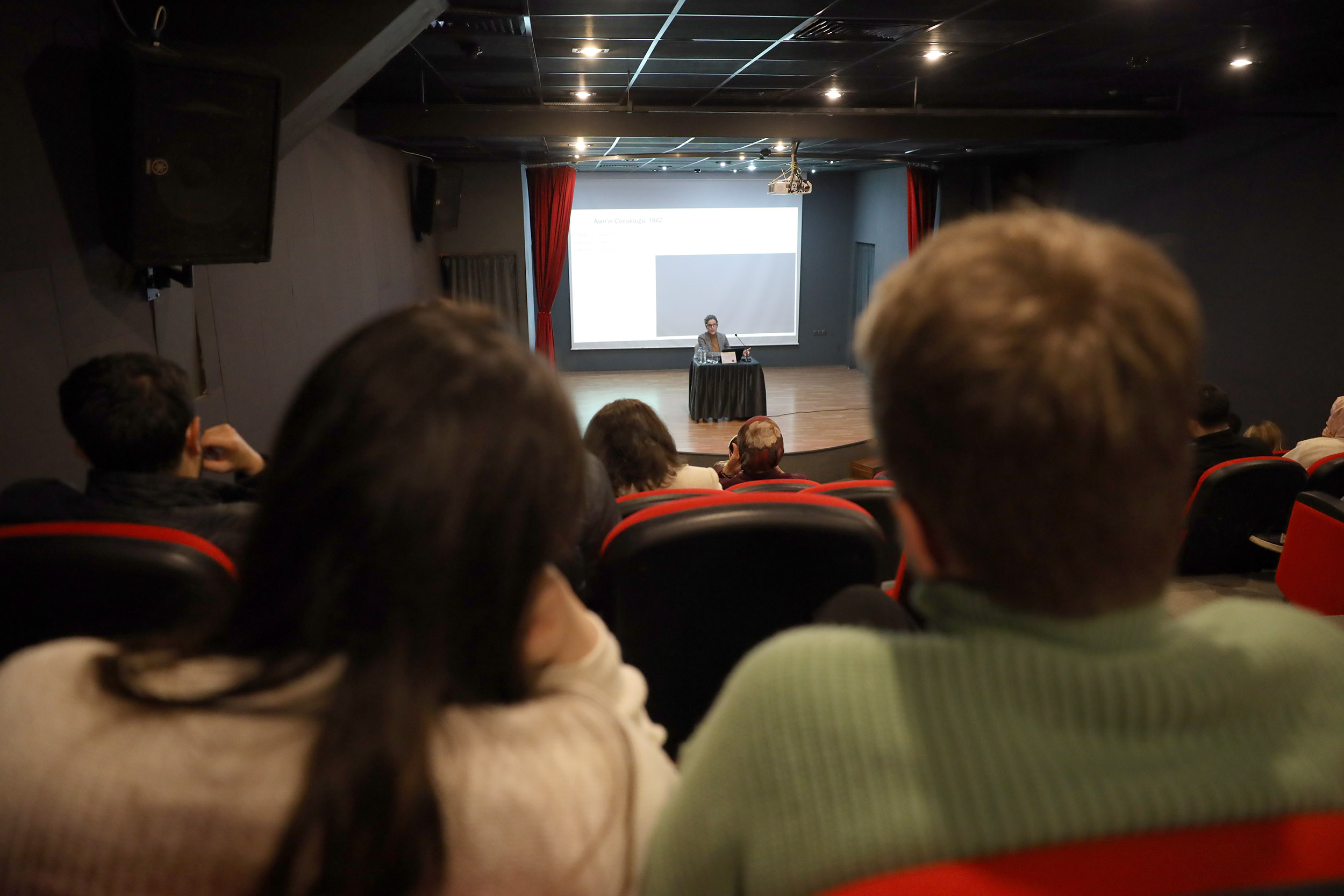 Tarkovsky’nin “İvan’ın Çocukluğu” OSM’de sinemaseverlerle buluştu
