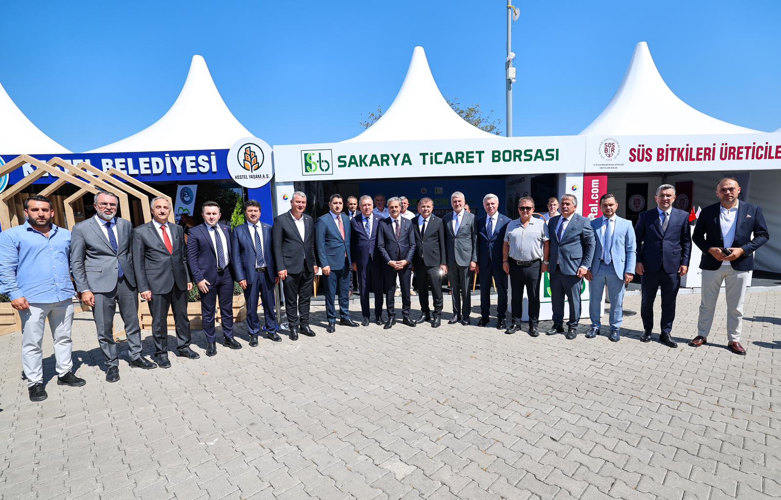 8. Uluslararası Peyzaj, Süs Bitkileri, Bahçe Sanatları ve Ekipmanları Fuarı kapılarını açtı