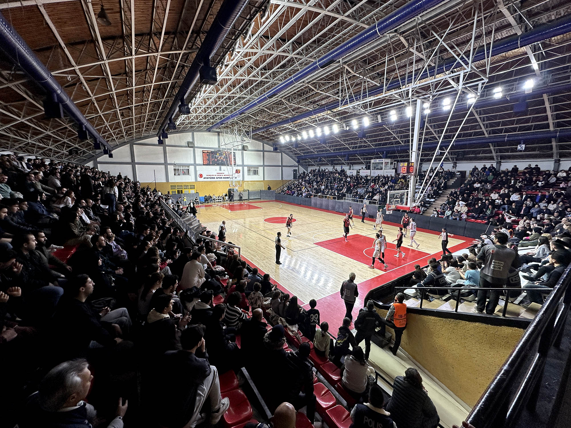 Büyükşehir Basket sezona Play-Off’ta veda etti
