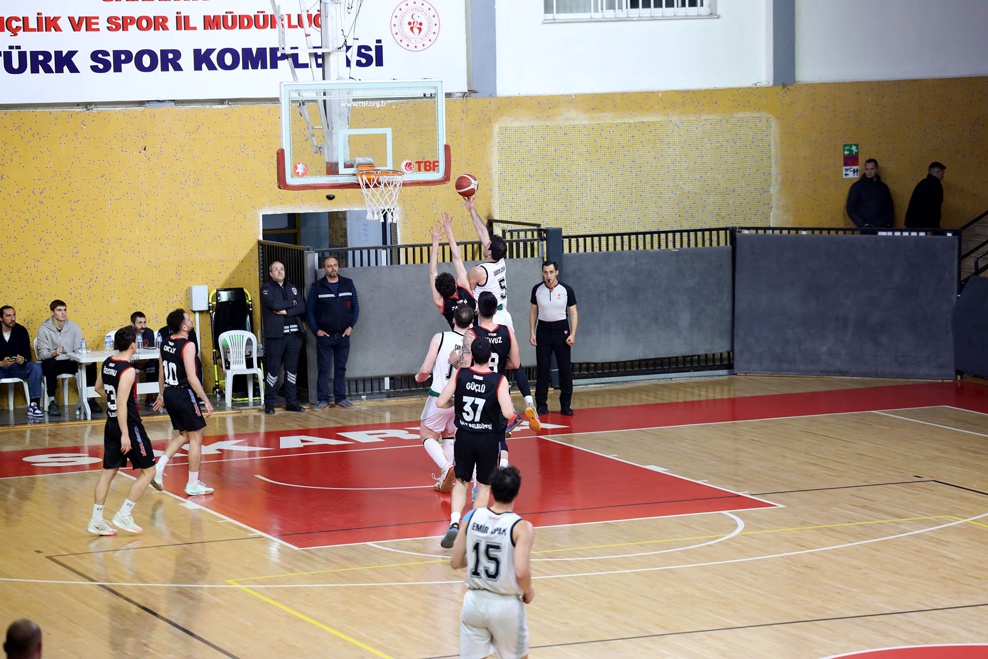 Büyükşehir Basket sezona Play-Off’ta veda etti