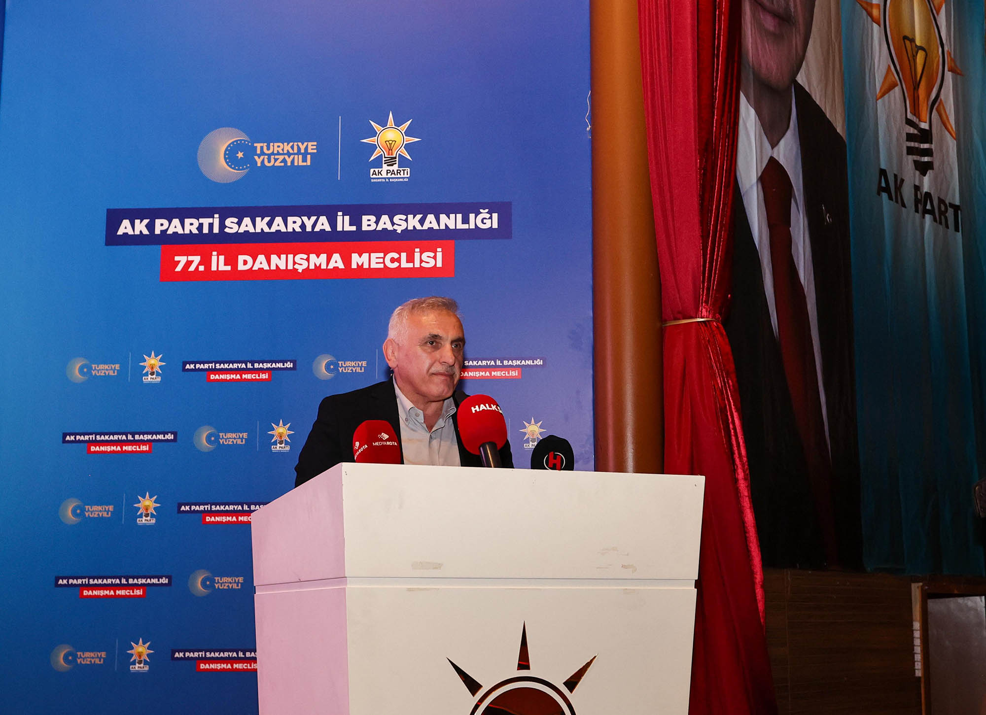 “Sakarya tarihine iz bırakacak işler yapmak için çalışıyoruz”