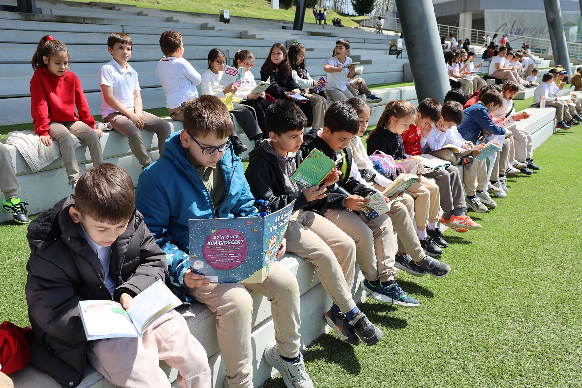 Minikler Ayçiçek Vadisi’nde dolu dolu bir gün yaşadı