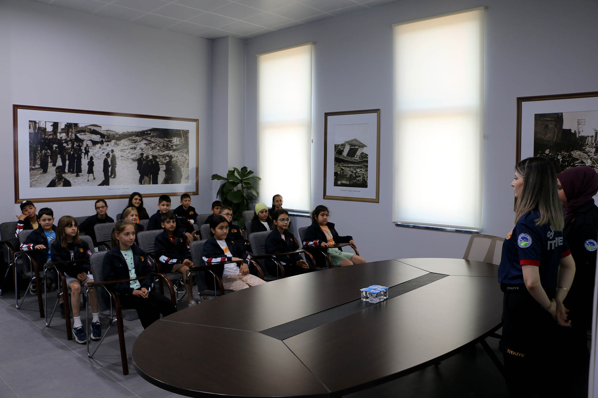 Geleceğin büyüklerine hayat kurtaracak eğitim: Afet bilinci kazanıyorlar
