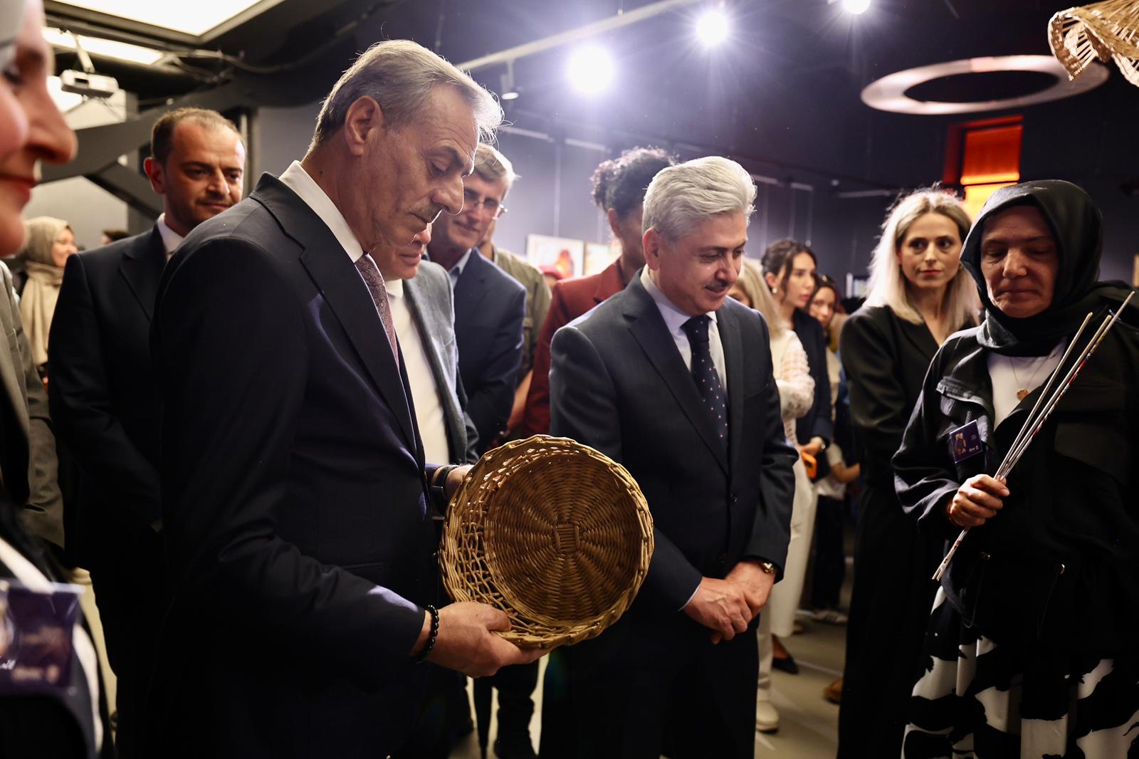 “Üretmenin ve sanatın birleştirici gücünü desteklemeye devam edeceğiz”