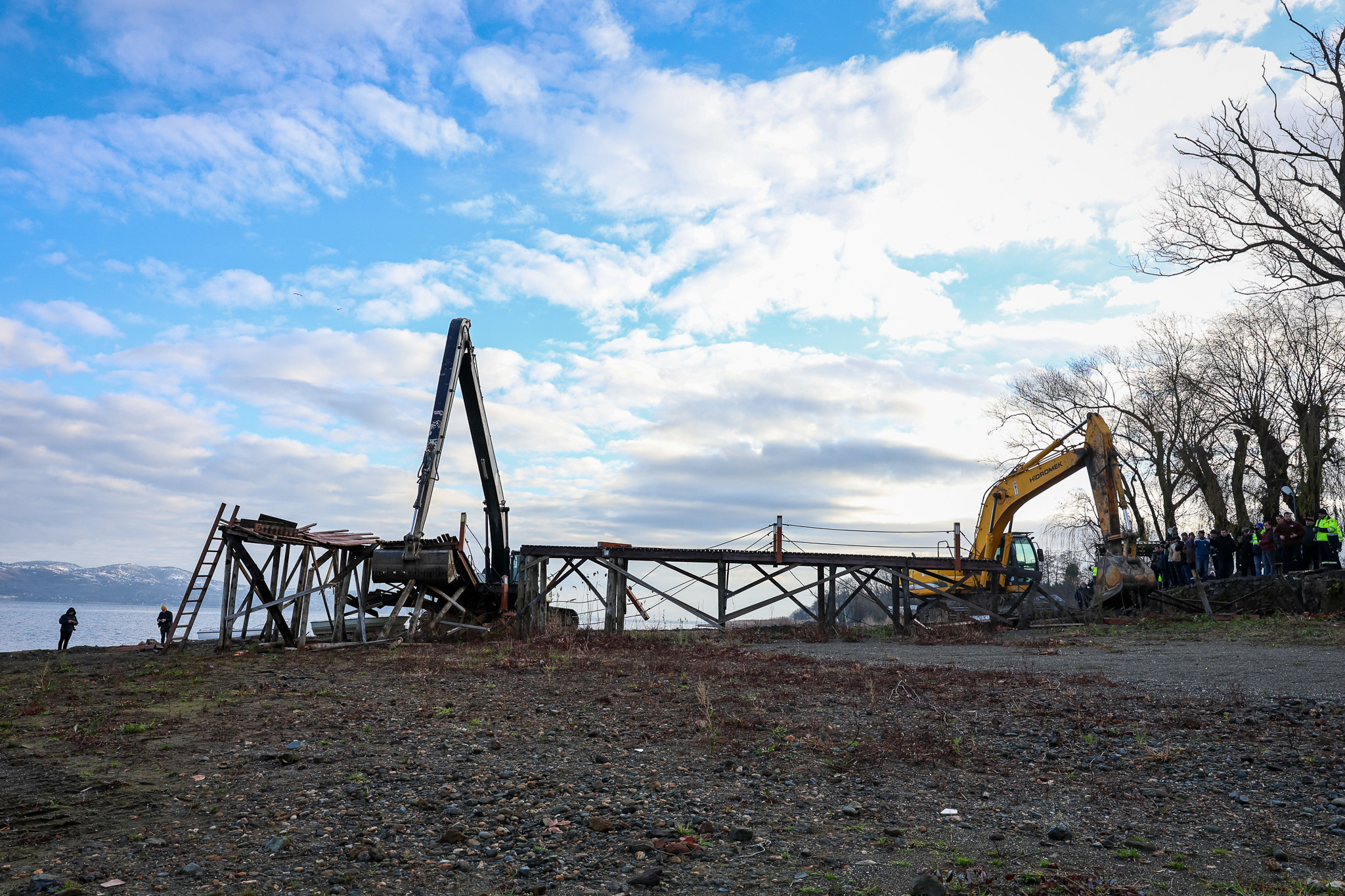 SASKİ paylaştı: “6 kilometrelik hatta kaçak iskele ve yapılar kaldırıldı”
