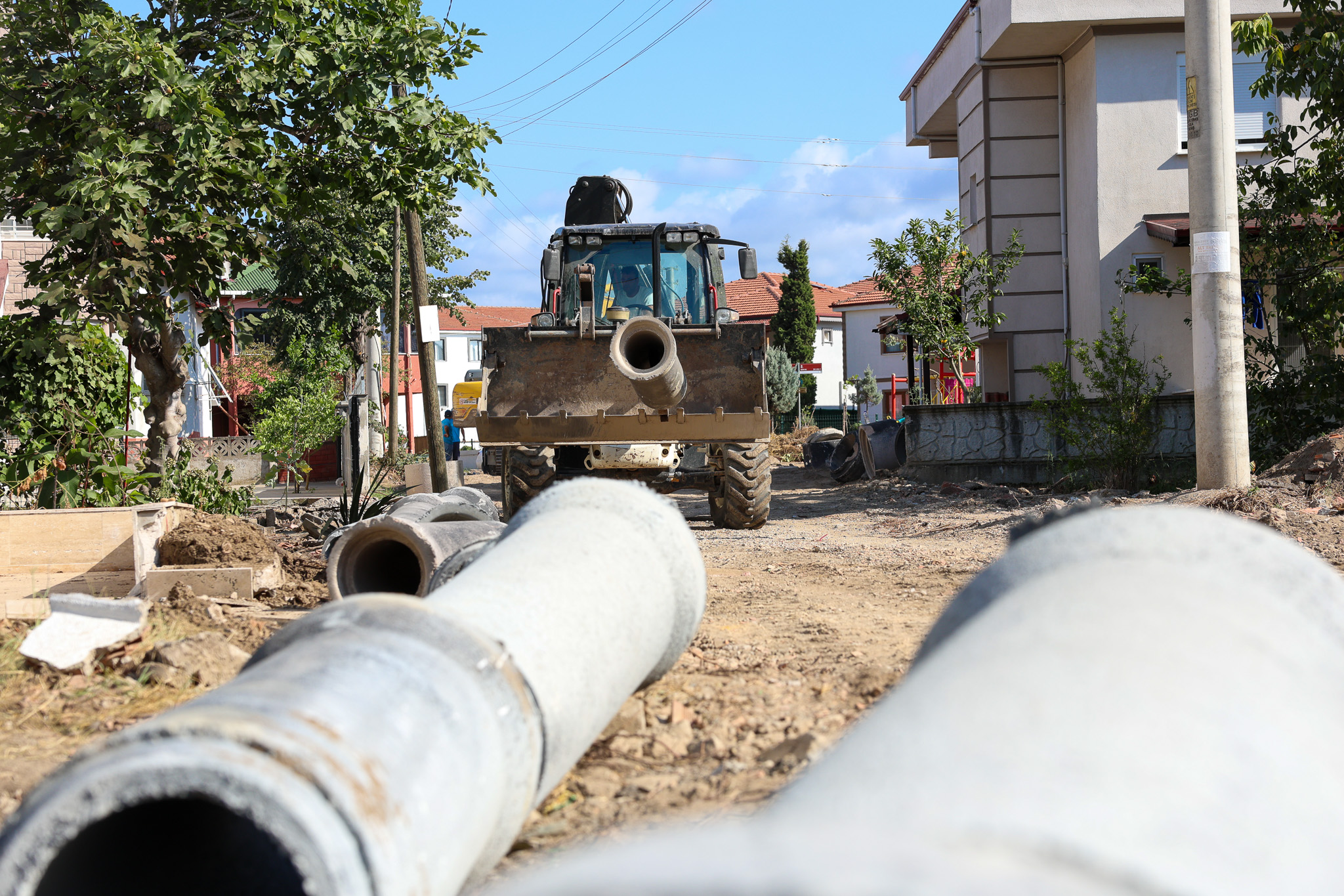 Güçlü altyapı projeleri şehri çevrelemeye devam ediyor