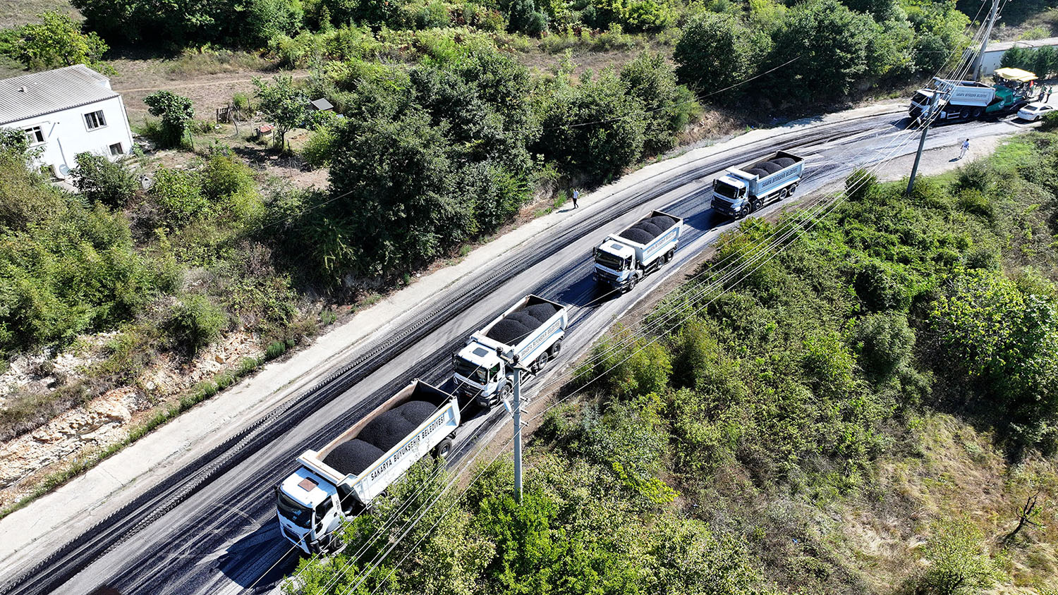 Kırcaali Caddesi’nde asfalt çalışmaları başladı